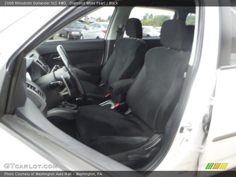 Diamond White Pearl / Black 2008 Mitsubishi Outlander XLS 4WD
