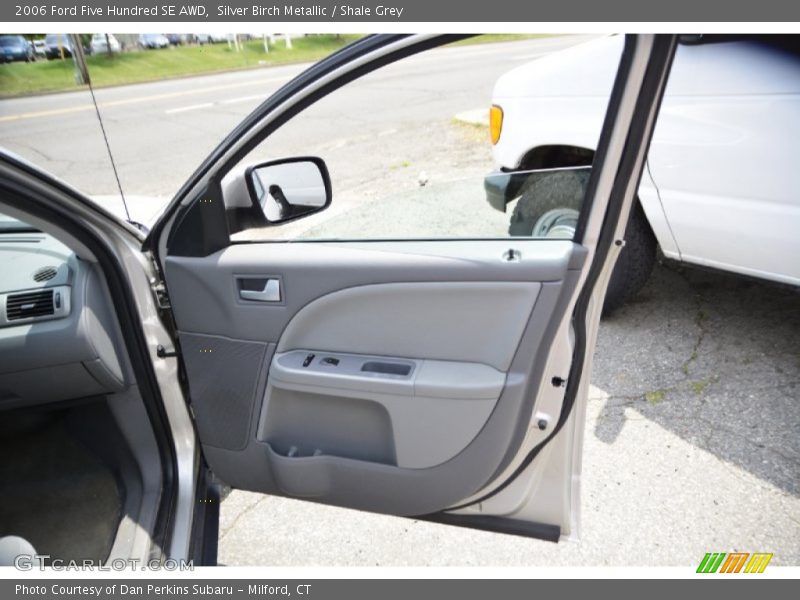 Silver Birch Metallic / Shale Grey 2006 Ford Five Hundred SE AWD