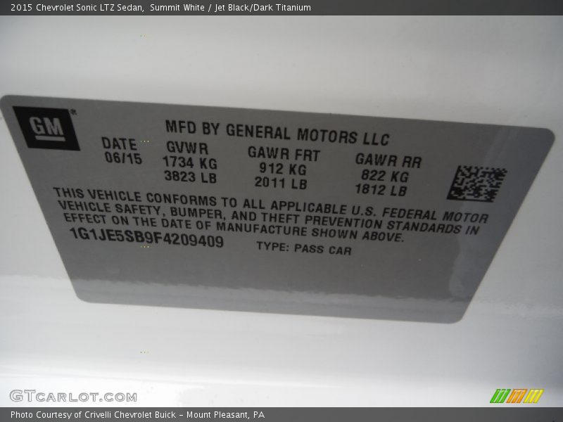 Summit White / Jet Black/Dark Titanium 2015 Chevrolet Sonic LTZ Sedan