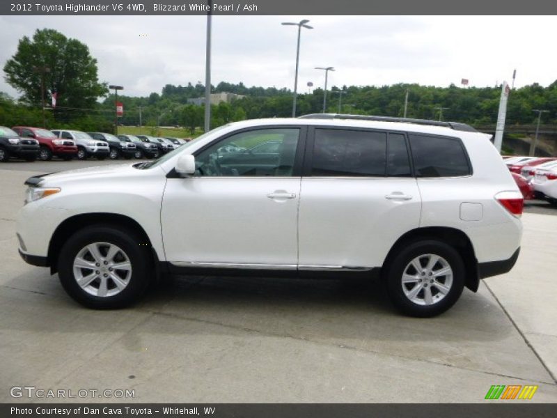 Blizzard White Pearl / Ash 2012 Toyota Highlander V6 4WD