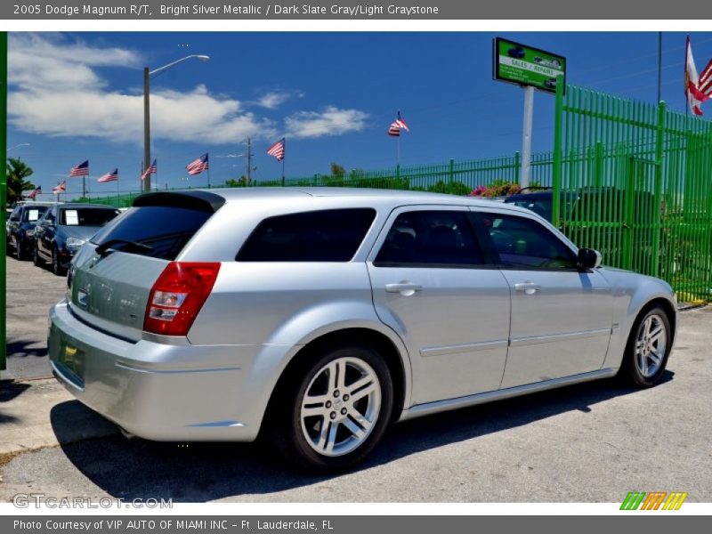 Bright Silver Metallic / Dark Slate Gray/Light Graystone 2005 Dodge Magnum R/T