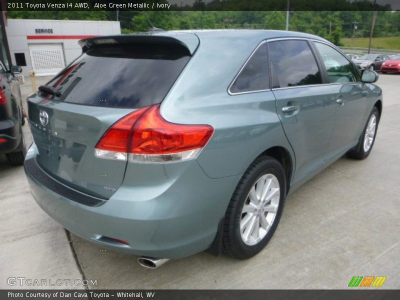 Aloe Green Metallic / Ivory 2011 Toyota Venza I4 AWD