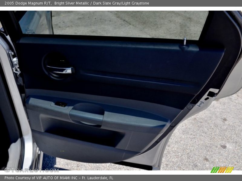 Bright Silver Metallic / Dark Slate Gray/Light Graystone 2005 Dodge Magnum R/T