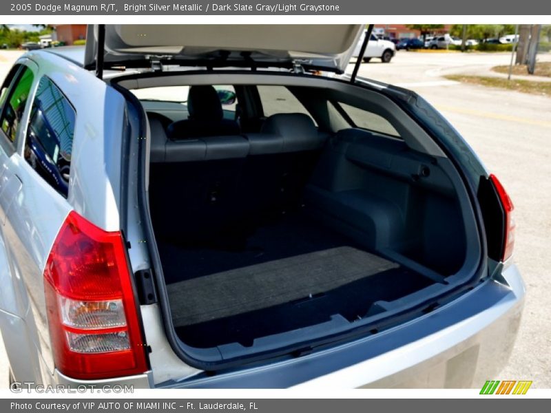 Bright Silver Metallic / Dark Slate Gray/Light Graystone 2005 Dodge Magnum R/T