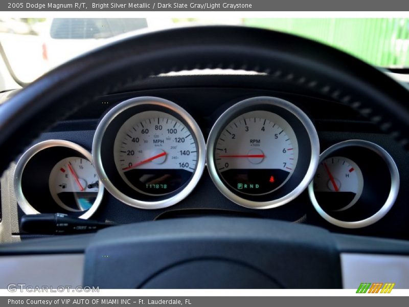 Bright Silver Metallic / Dark Slate Gray/Light Graystone 2005 Dodge Magnum R/T