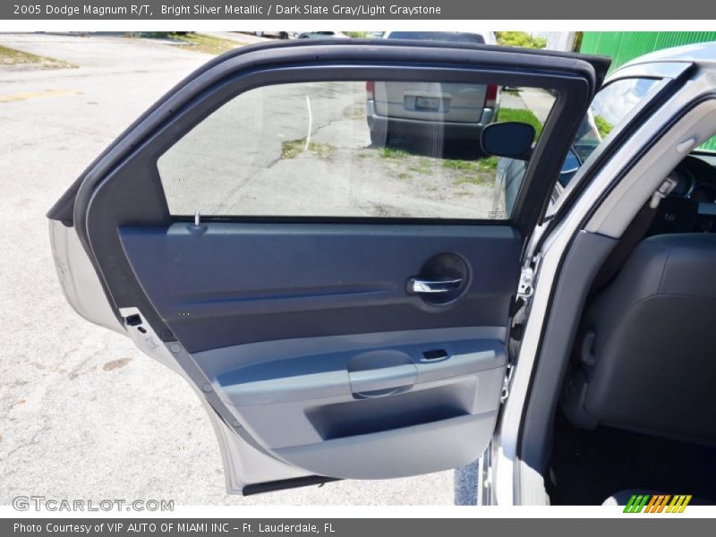 Bright Silver Metallic / Dark Slate Gray/Light Graystone 2005 Dodge Magnum R/T