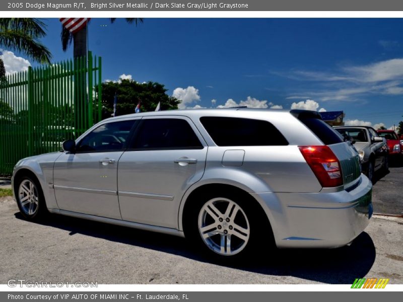 Bright Silver Metallic / Dark Slate Gray/Light Graystone 2005 Dodge Magnum R/T