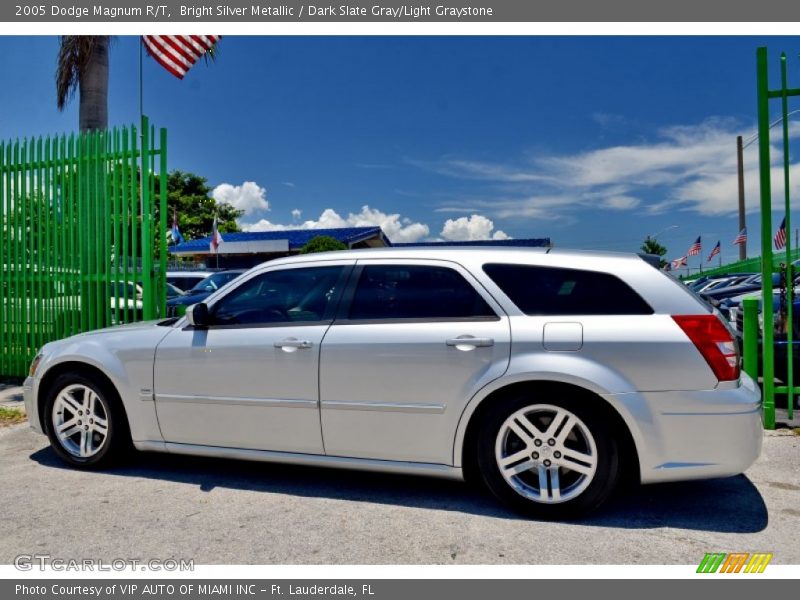Bright Silver Metallic / Dark Slate Gray/Light Graystone 2005 Dodge Magnum R/T