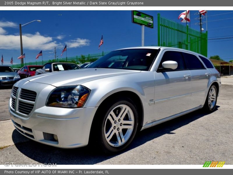 Bright Silver Metallic / Dark Slate Gray/Light Graystone 2005 Dodge Magnum R/T