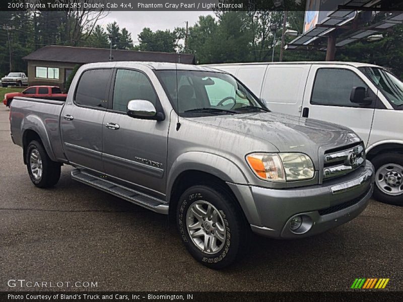 Phantom Gray Pearl / Light Charcoal 2006 Toyota Tundra SR5 Double Cab 4x4