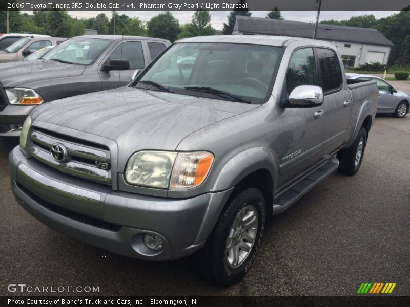Phantom Gray Pearl / Light Charcoal 2006 Toyota Tundra SR5 Double Cab 4x4