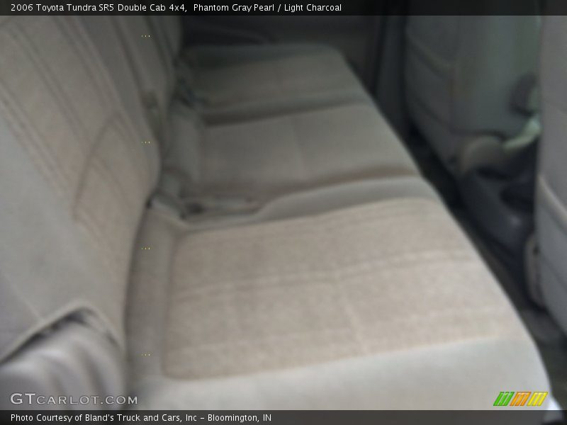 Phantom Gray Pearl / Light Charcoal 2006 Toyota Tundra SR5 Double Cab 4x4