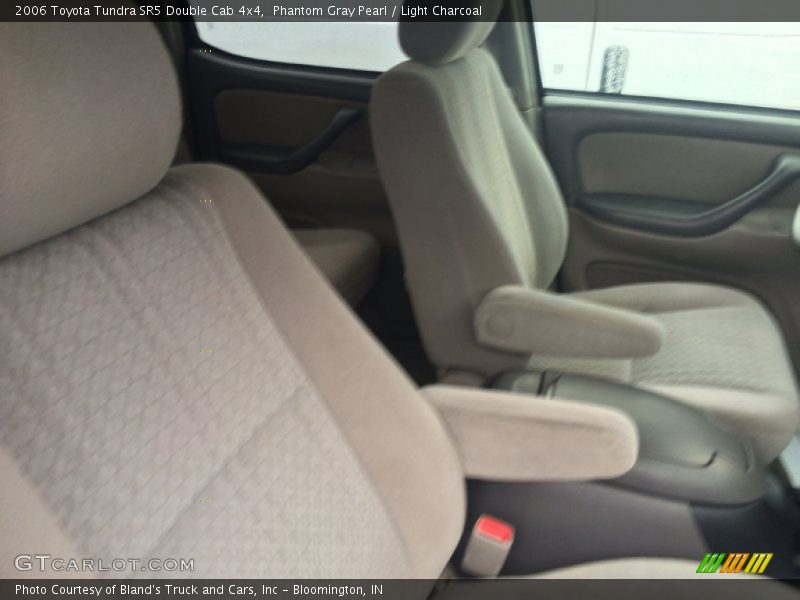 Phantom Gray Pearl / Light Charcoal 2006 Toyota Tundra SR5 Double Cab 4x4