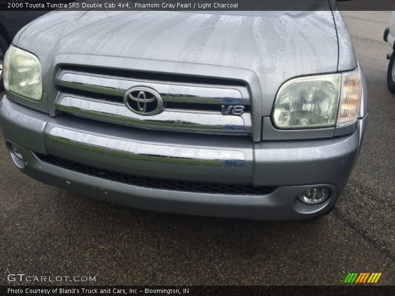 Phantom Gray Pearl / Light Charcoal 2006 Toyota Tundra SR5 Double Cab 4x4