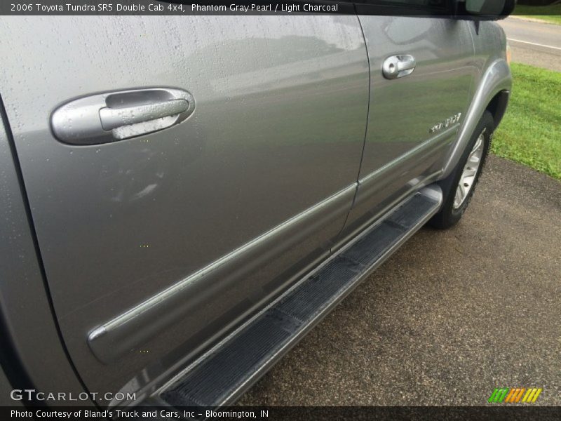 Phantom Gray Pearl / Light Charcoal 2006 Toyota Tundra SR5 Double Cab 4x4