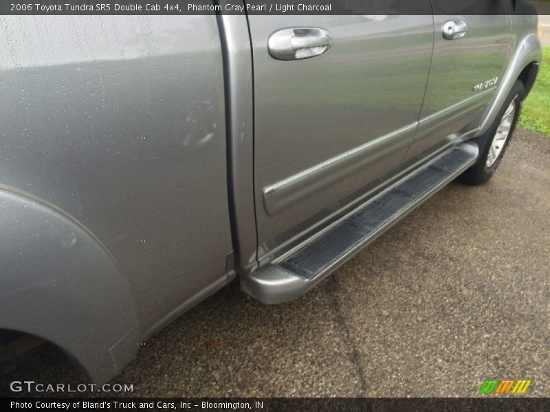 Phantom Gray Pearl / Light Charcoal 2006 Toyota Tundra SR5 Double Cab 4x4