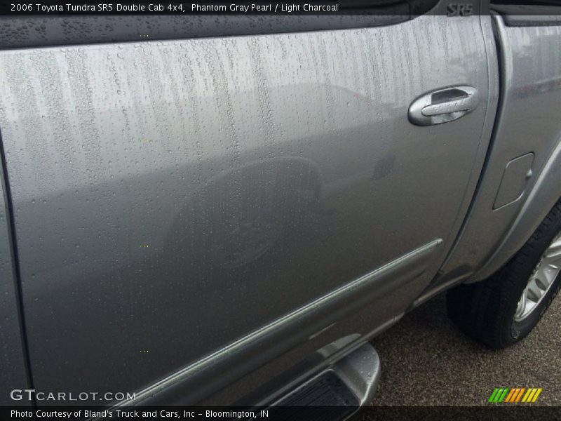 Phantom Gray Pearl / Light Charcoal 2006 Toyota Tundra SR5 Double Cab 4x4