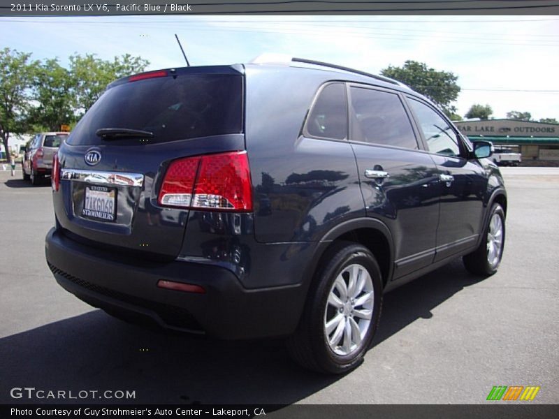 Pacific Blue / Black 2011 Kia Sorento LX V6