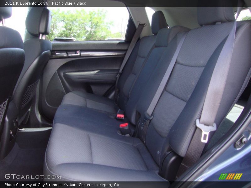 Pacific Blue / Black 2011 Kia Sorento LX V6