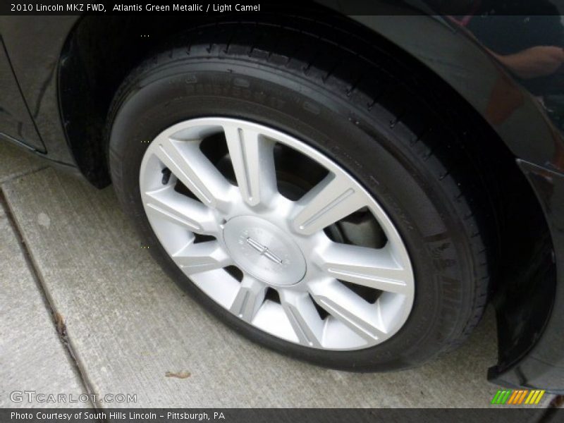 Atlantis Green Metallic / Light Camel 2010 Lincoln MKZ FWD