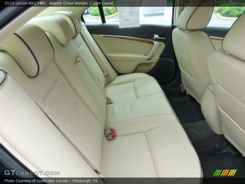 Atlantis Green Metallic / Light Camel 2010 Lincoln MKZ FWD