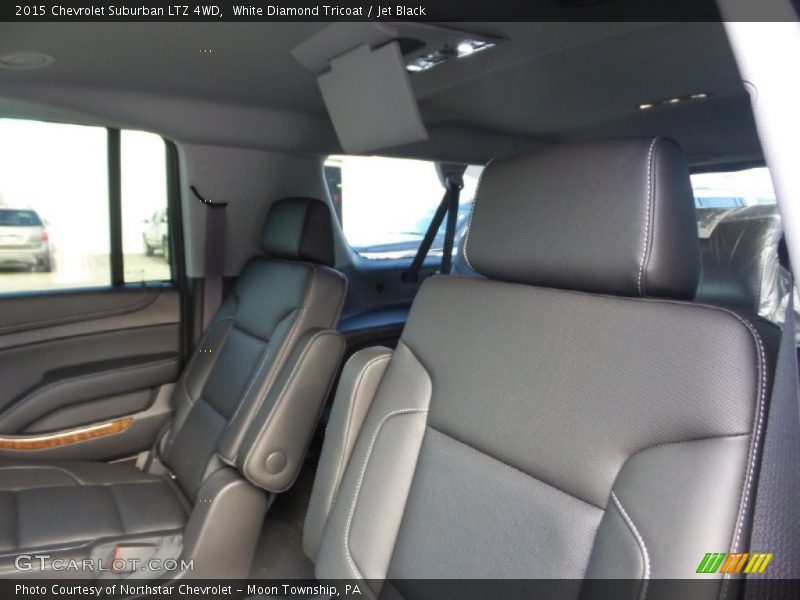 White Diamond Tricoat / Jet Black 2015 Chevrolet Suburban LTZ 4WD