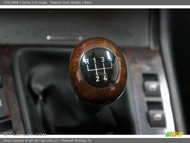 Titanium Silver Metallic / Black 2003 BMW 3 Series 325i Sedan