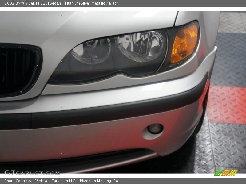 Titanium Silver Metallic / Black 2003 BMW 3 Series 325i Sedan