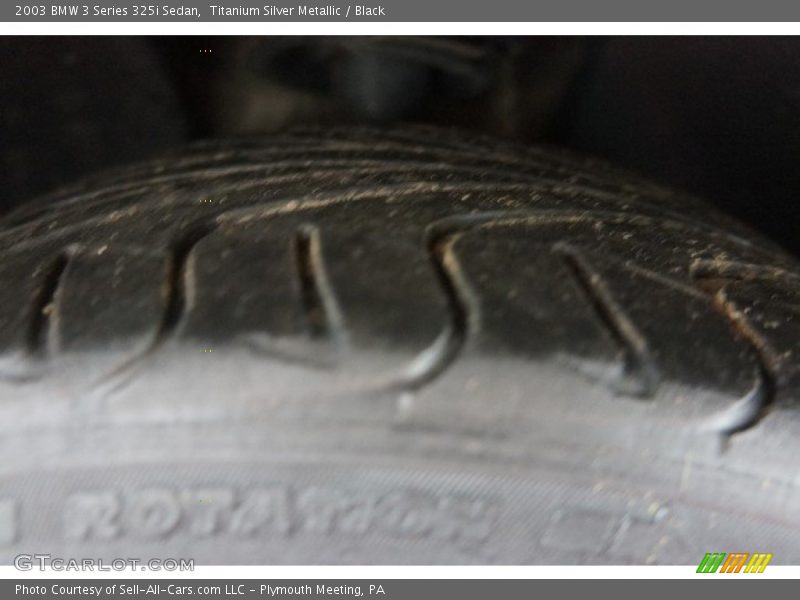 Titanium Silver Metallic / Black 2003 BMW 3 Series 325i Sedan
