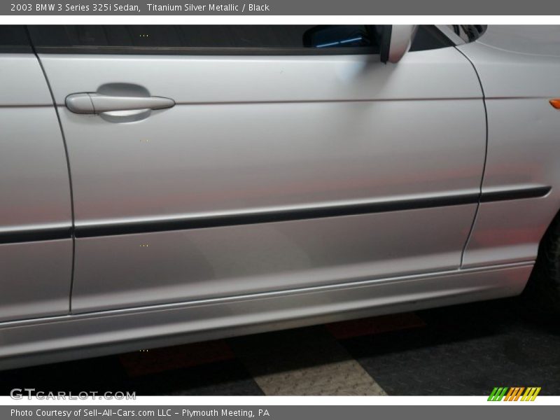 Titanium Silver Metallic / Black 2003 BMW 3 Series 325i Sedan