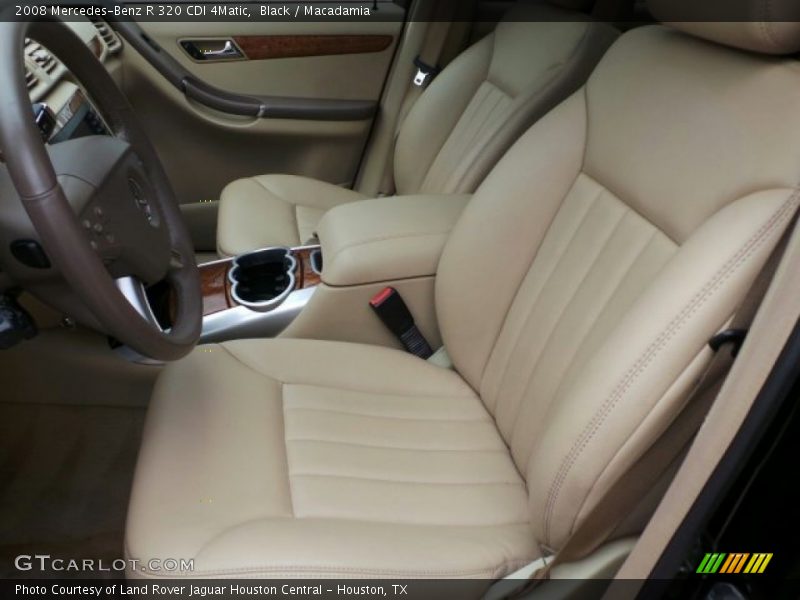 Front Seat of 2008 R 320 CDI 4Matic