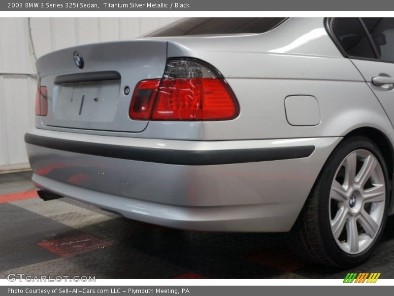 Titanium Silver Metallic / Black 2003 BMW 3 Series 325i Sedan