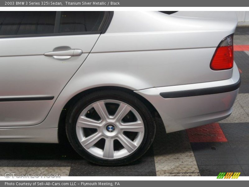 Titanium Silver Metallic / Black 2003 BMW 3 Series 325i Sedan