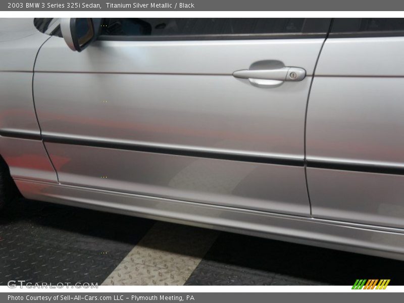 Titanium Silver Metallic / Black 2003 BMW 3 Series 325i Sedan