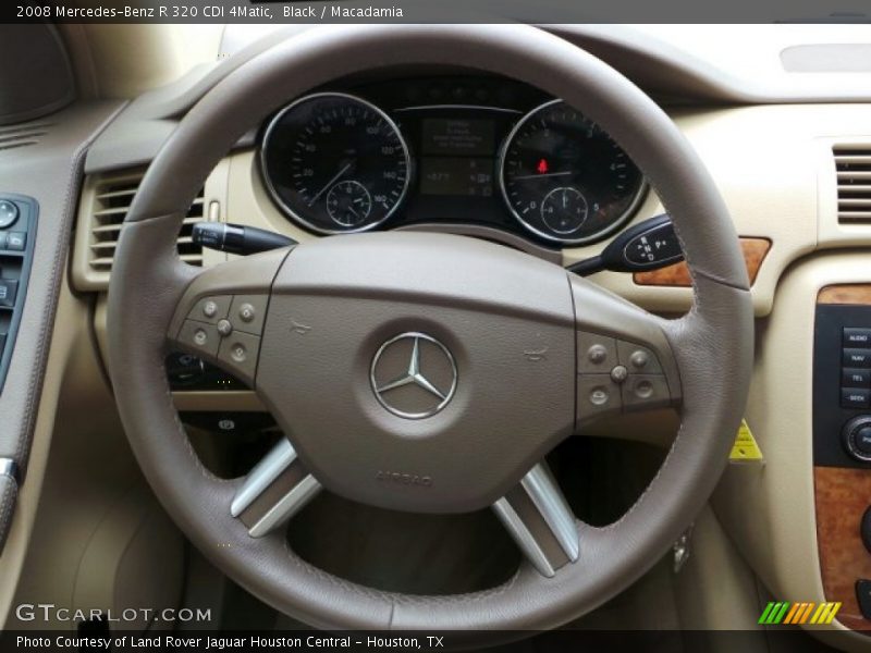  2008 R 320 CDI 4Matic Steering Wheel