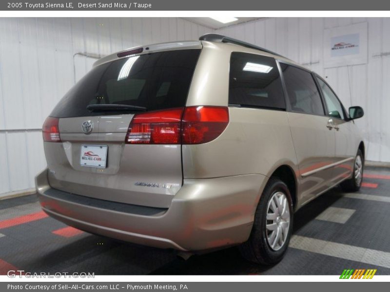 Desert Sand Mica / Taupe 2005 Toyota Sienna LE
