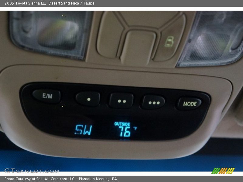 Desert Sand Mica / Taupe 2005 Toyota Sienna LE