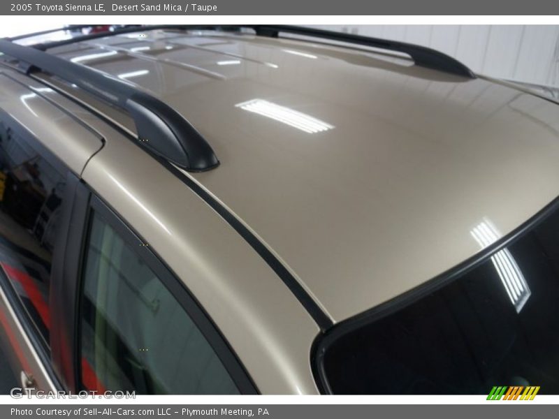 Desert Sand Mica / Taupe 2005 Toyota Sienna LE
