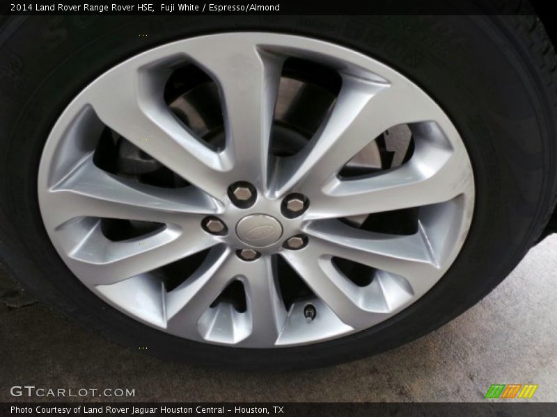 Fuji White / Espresso/Almond 2014 Land Rover Range Rover HSE
