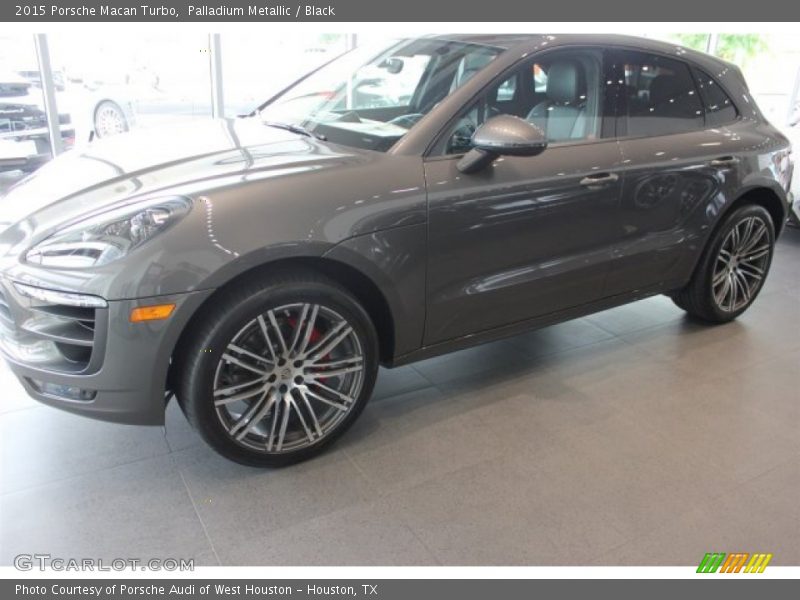 Palladium Metallic / Black 2015 Porsche Macan Turbo