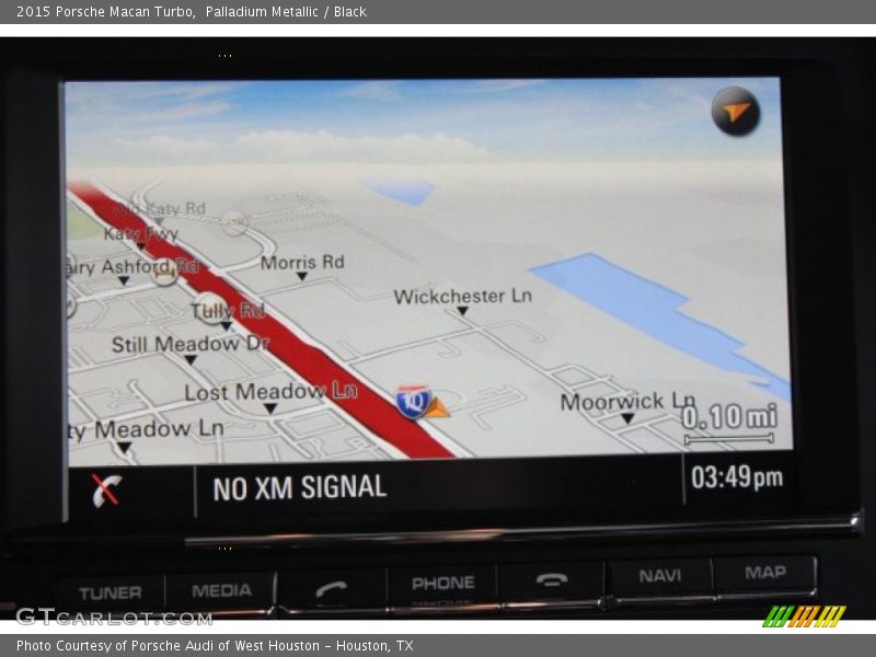 Palladium Metallic / Black 2015 Porsche Macan Turbo
