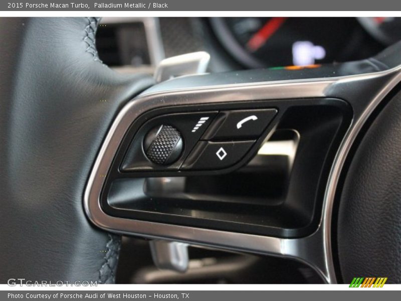 Palladium Metallic / Black 2015 Porsche Macan Turbo