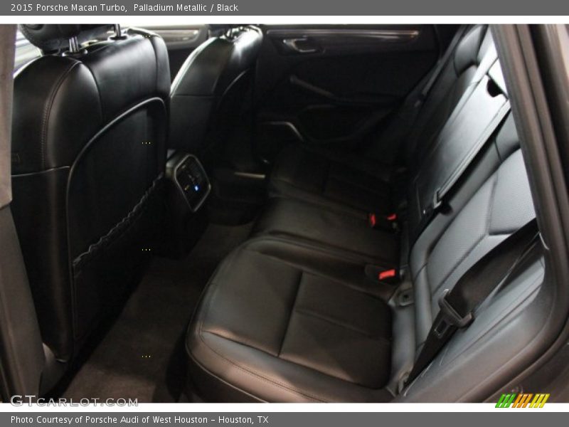 Palladium Metallic / Black 2015 Porsche Macan Turbo