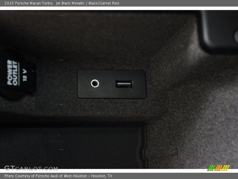 Jet Black Metallic / Black/Garnet Red 2015 Porsche Macan Turbo