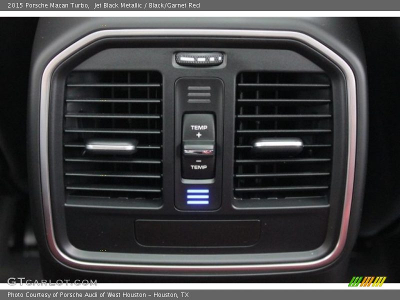 Jet Black Metallic / Black/Garnet Red 2015 Porsche Macan Turbo