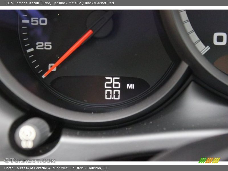 Jet Black Metallic / Black/Garnet Red 2015 Porsche Macan Turbo