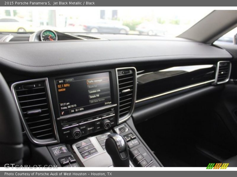 Jet Black Metallic / Black 2015 Porsche Panamera S