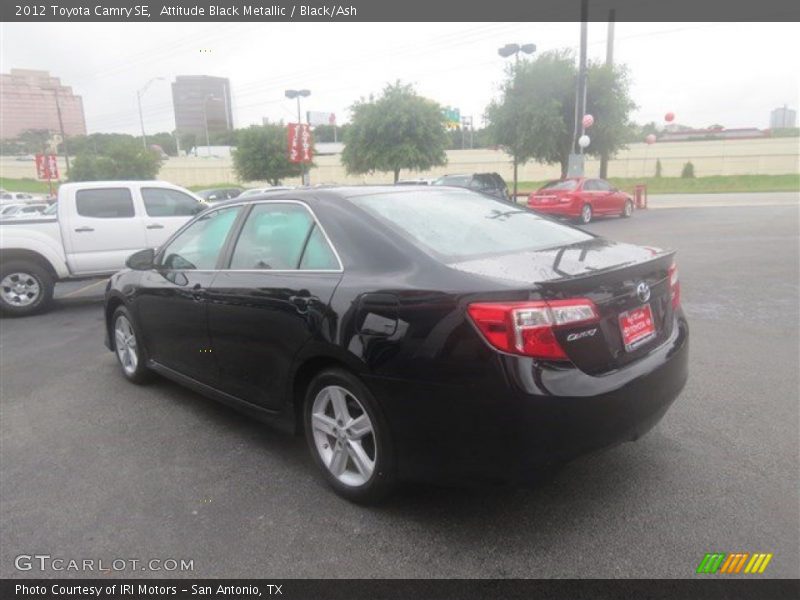 Attitude Black Metallic / Black/Ash 2012 Toyota Camry SE