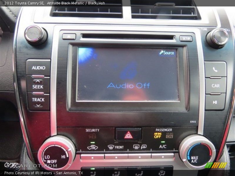 Attitude Black Metallic / Black/Ash 2012 Toyota Camry SE