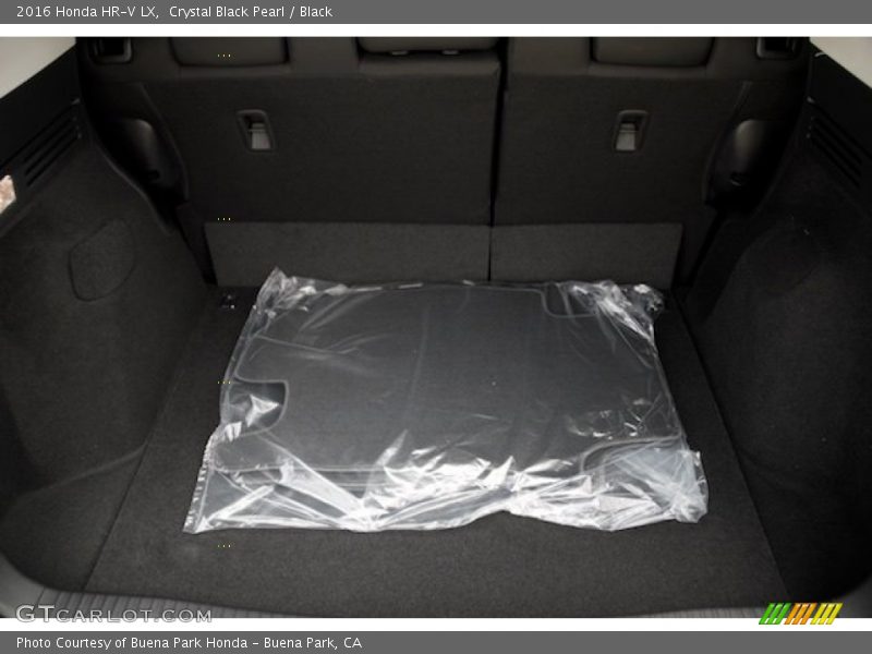 Crystal Black Pearl / Black 2016 Honda HR-V LX